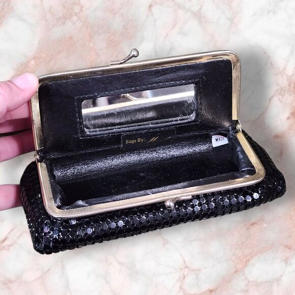 Vintage Bags by Marlo Metal Mesh Kisslock Clutch Black Copper Silver Retro - Picture 4 of 10